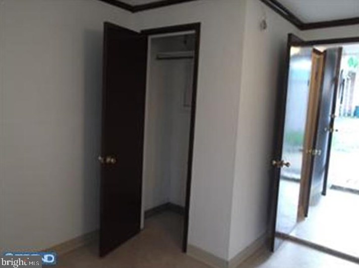 5224 Wakefield St, Philadelphia PA  19144-2325 exterior