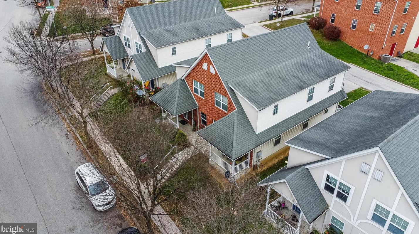 3726 Merrick Rd, Philadelphia, PA 19129-1765