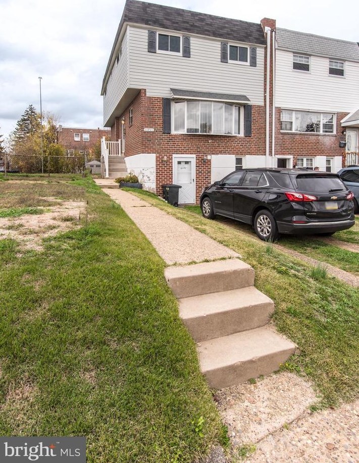 11716 Lanett Rd, Philadelphia, PA 19154-2521