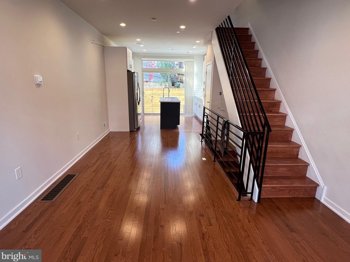 1922 Mountain St, Philadelphia PA  19145-1426 exterior