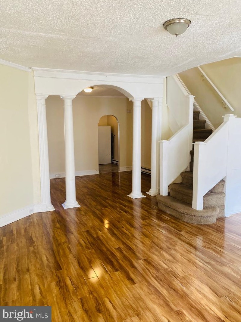 2303 Tasker St, Philadelphia PA  19145-1330 exterior