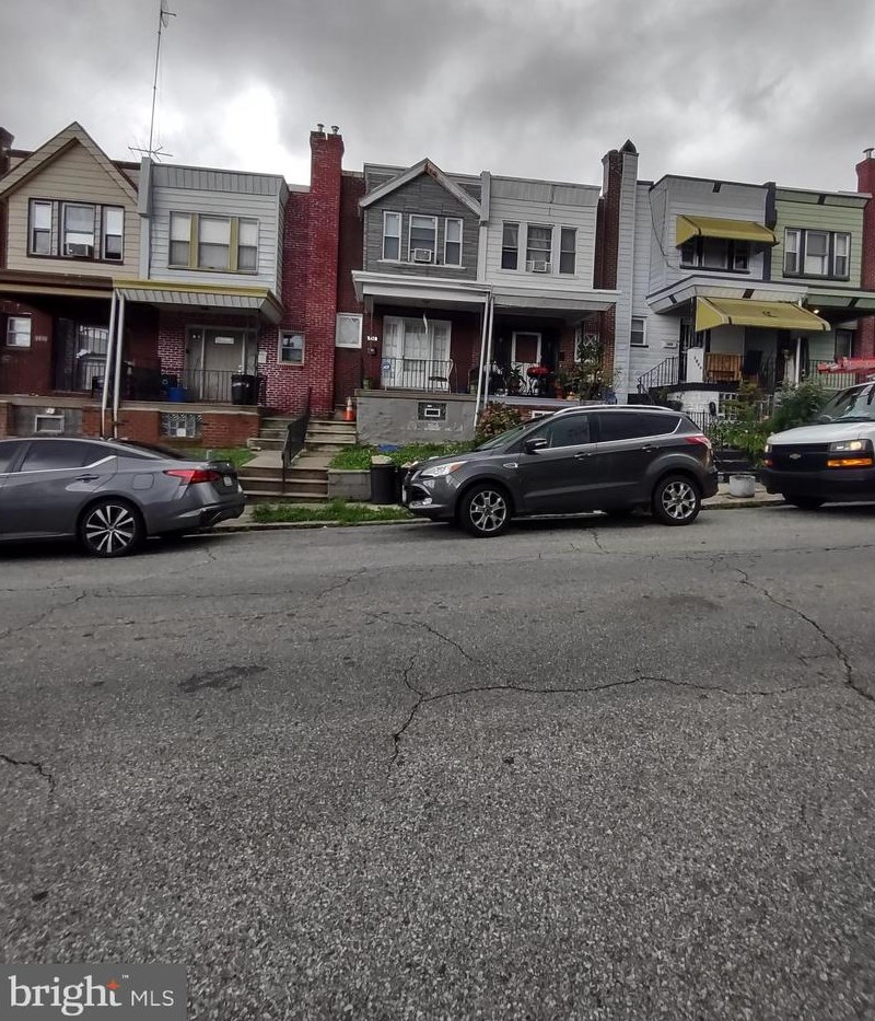 1838 Ruscomb St, Philadelphia, PA 19141-1019
