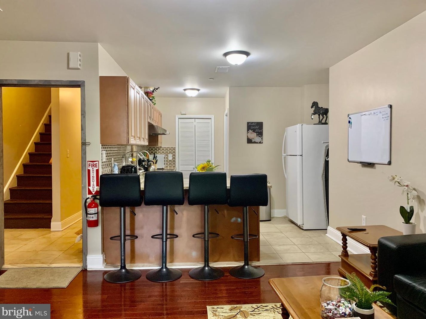 1211 Race St #2f, Philadelphia, PA 19107