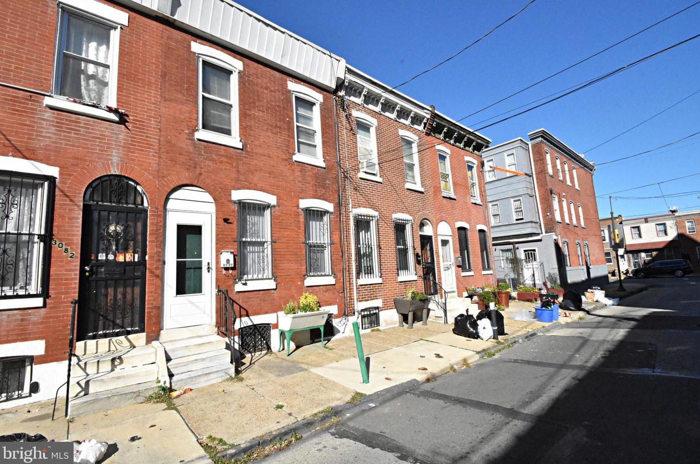 3084 Helen St, Philadelphia, PA 19134-3112