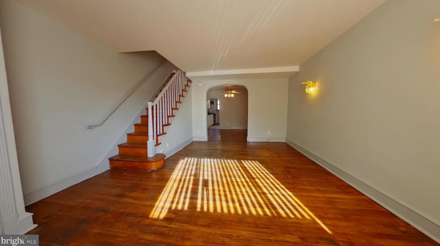 1339 Luzerne St, Philadelphia, PA 19124-5333