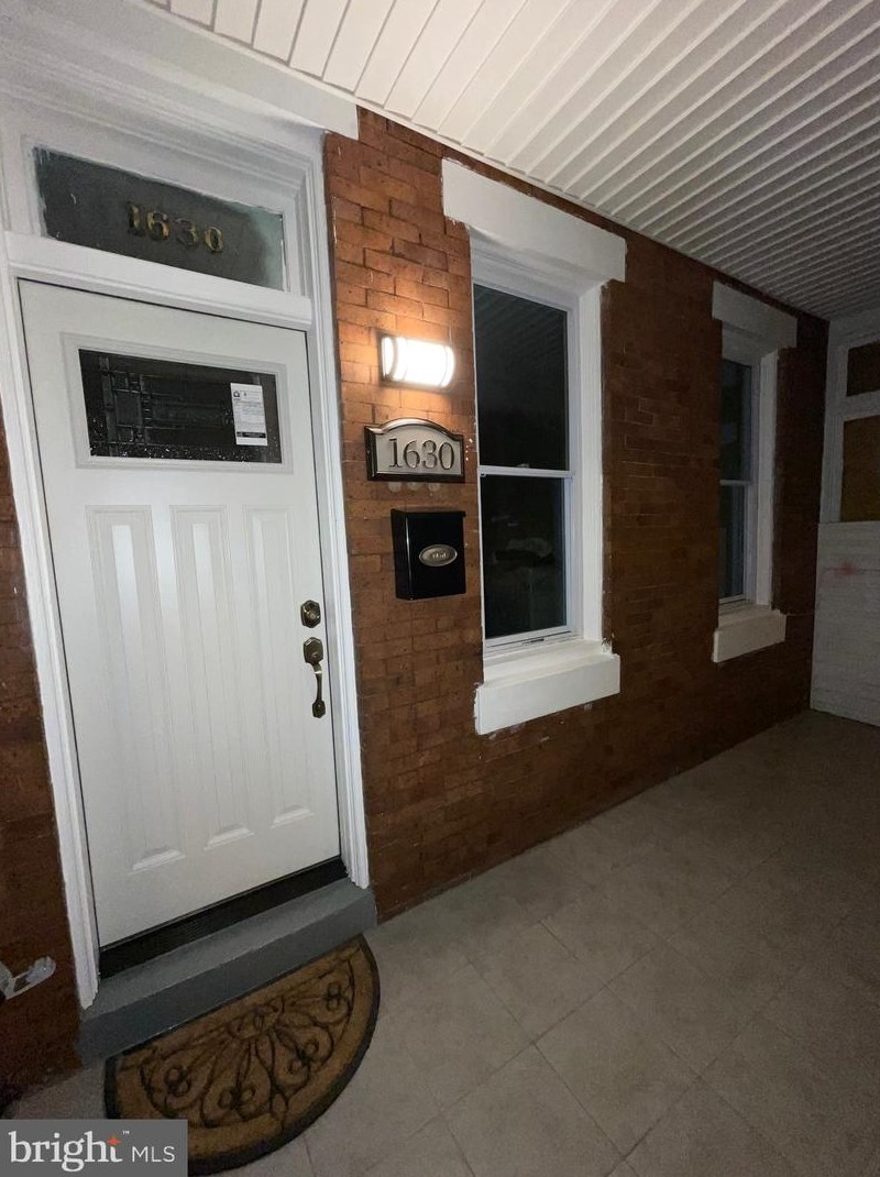 1630 Blavis St, Philadelphia PA  19140-1824 exterior
