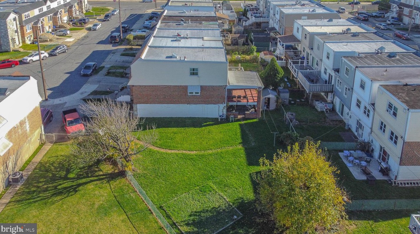 3500 Dows Rd, Philadelphia PA 19154-4042 exterior