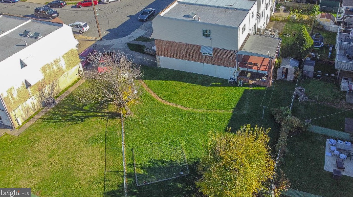 3500 Dows Rd, Philadelphia PA 19154-4042 exterior