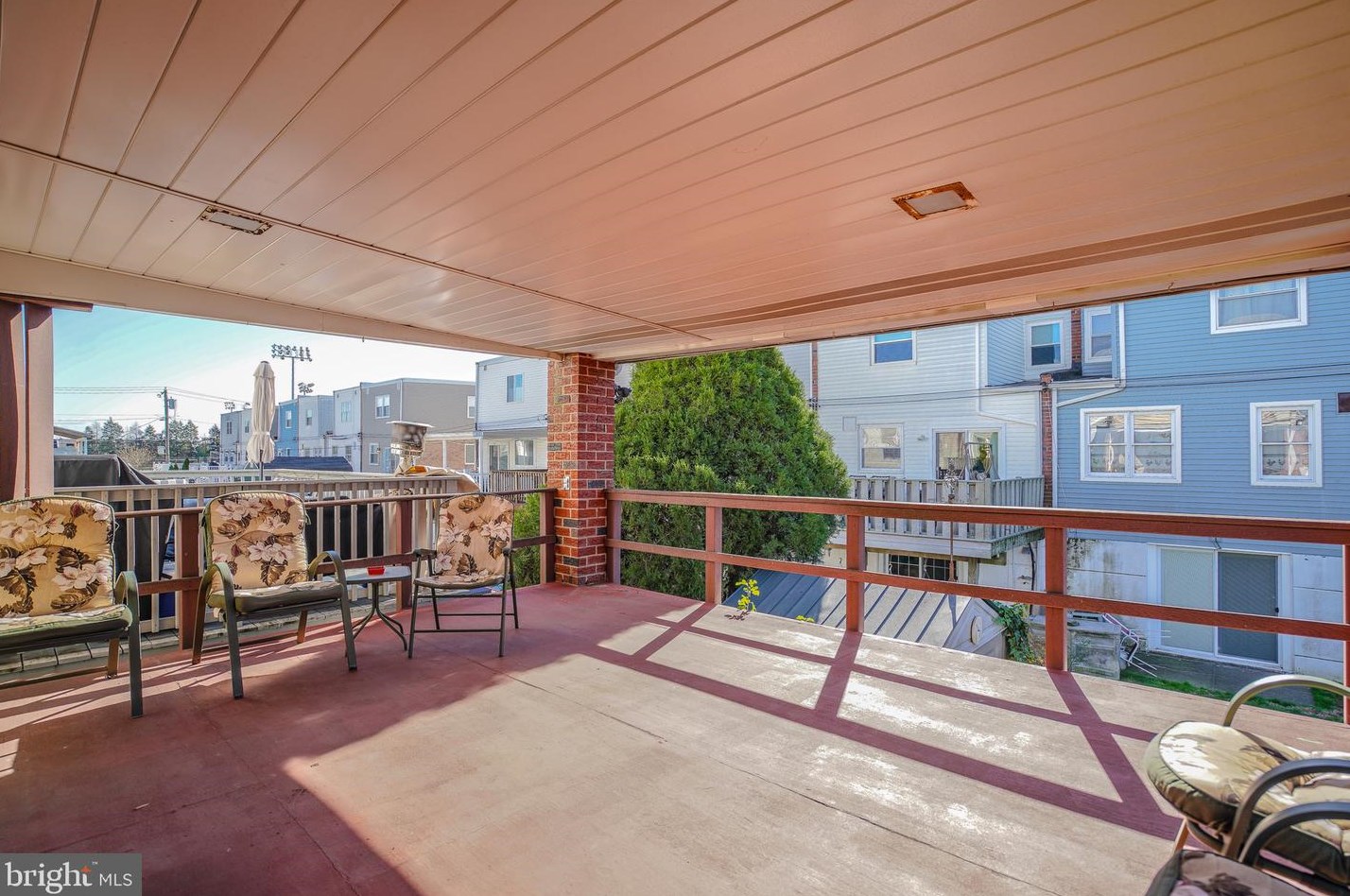 3500 Dows Rd, Philadelphia PA 19154-4042 exterior