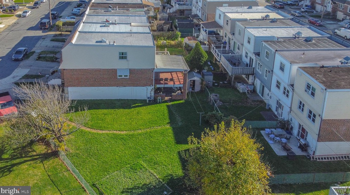 3500 Dows Rd, Philadelphia PA 19154-4042 exterior