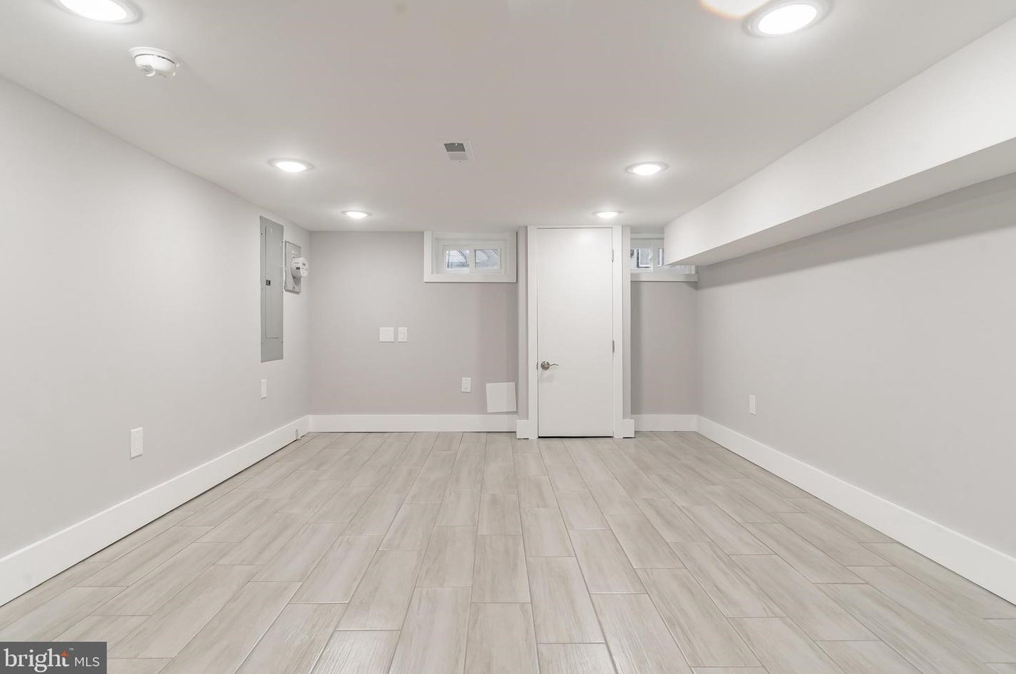 1529 Opal St, Philadelphia PA  19146-4633 exterior