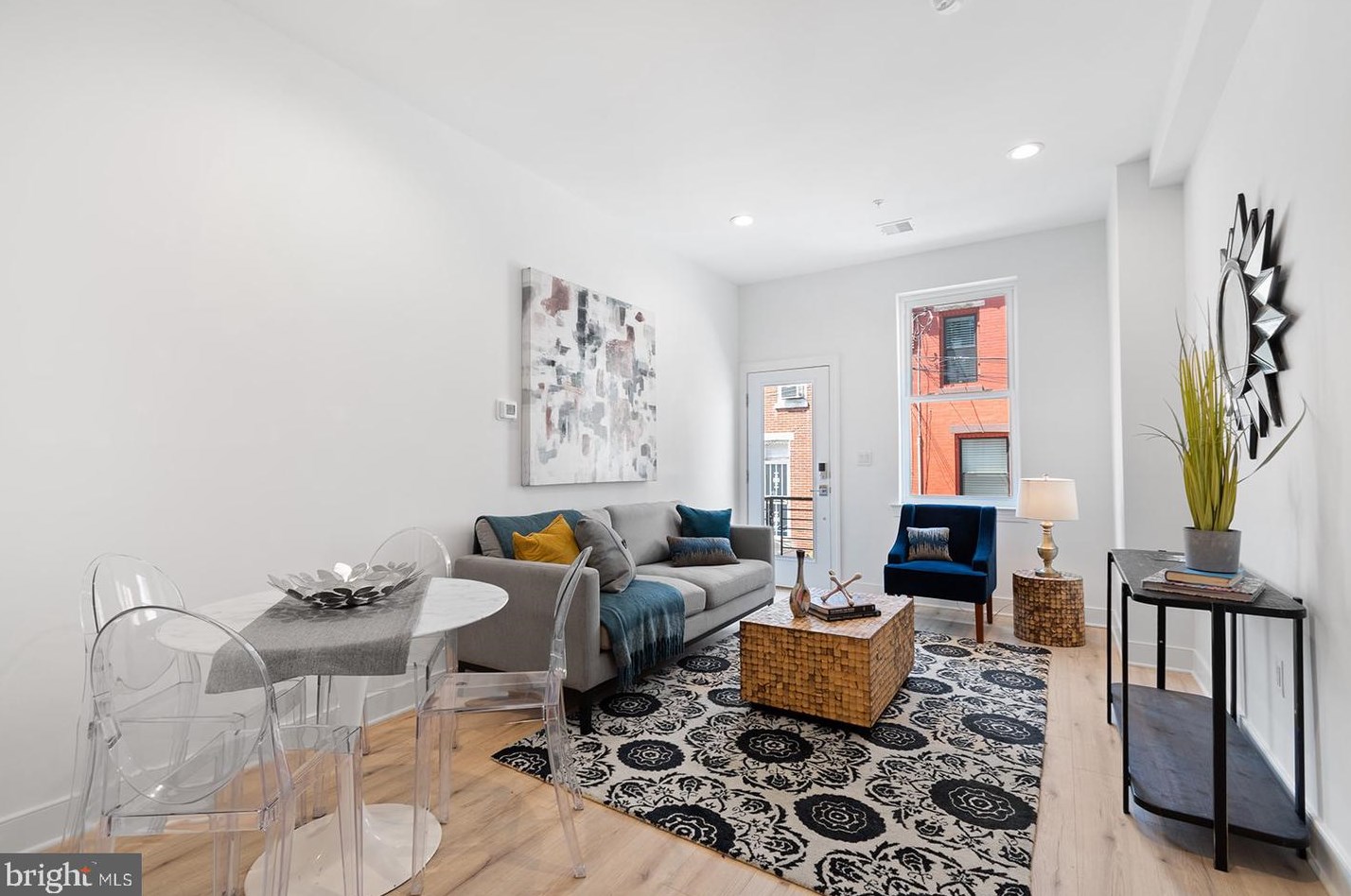 1819 Waterloo St, Philadelphia, PA 19122