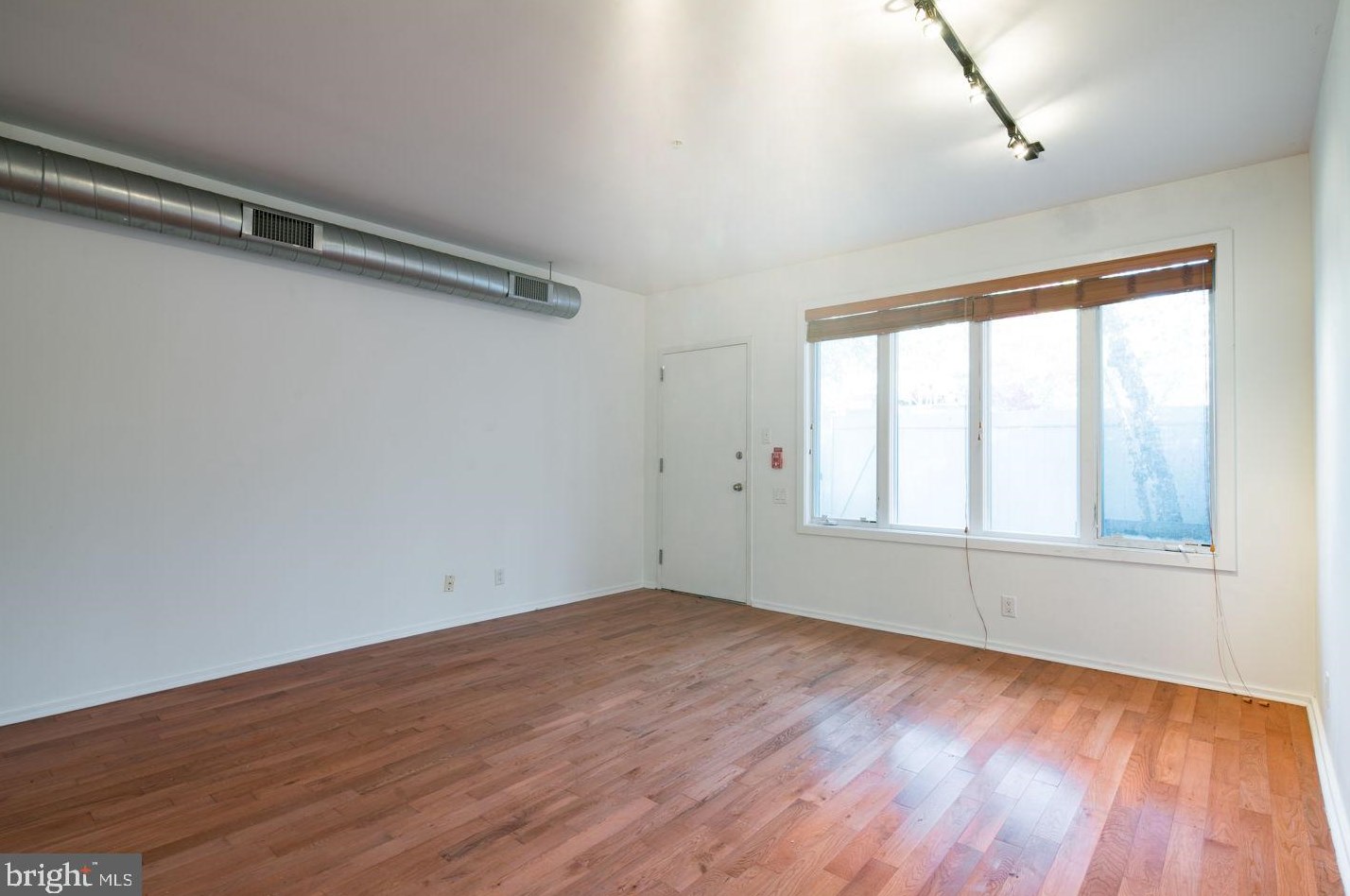 182 Gay St Apt 504, Philadelphia, PA 19128