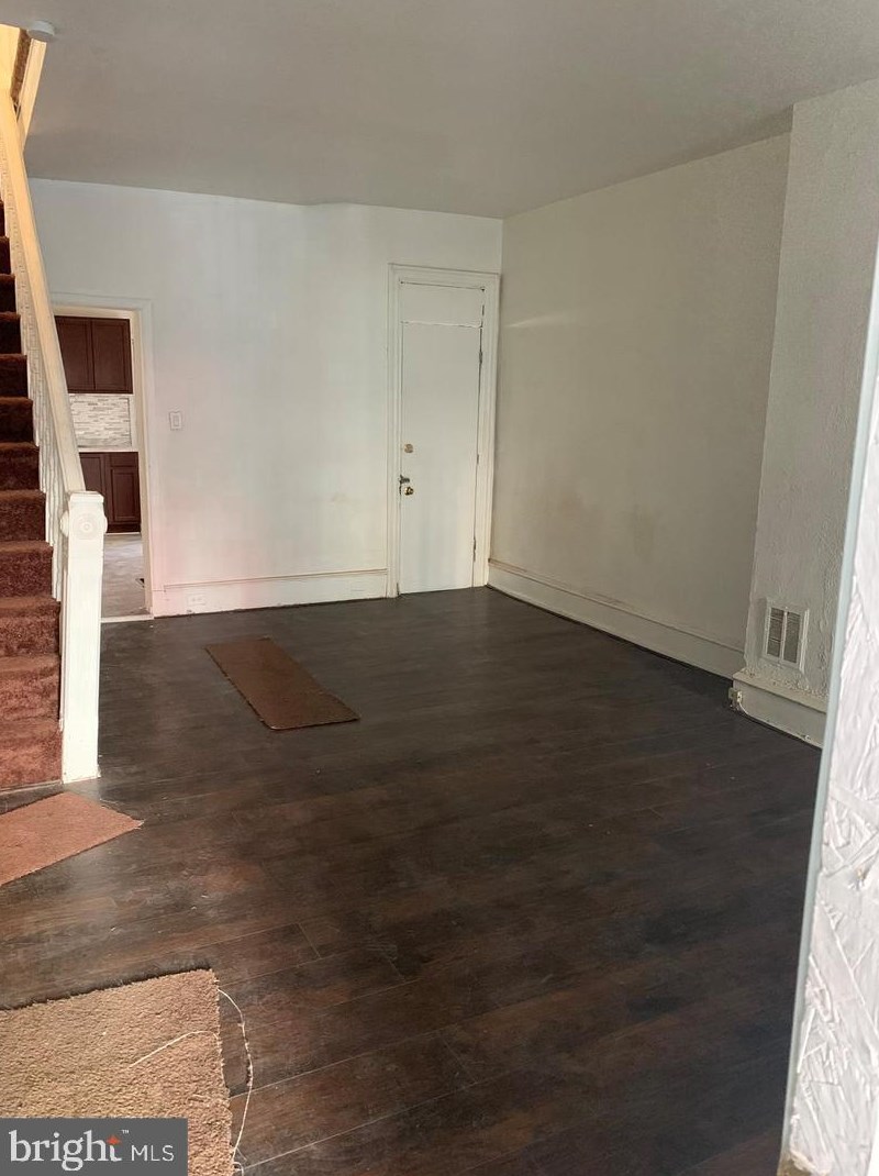 3012 N Sydenham St, Philadelphia, PA 19132