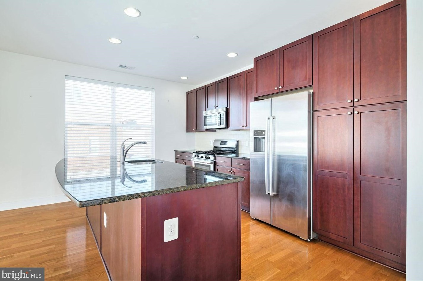 600 S 24th St #408, Philadelphia, PA 19146