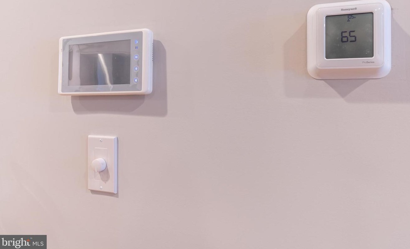 2103 Huntingdon St, Philadelphia PA  19125-1416 exterior