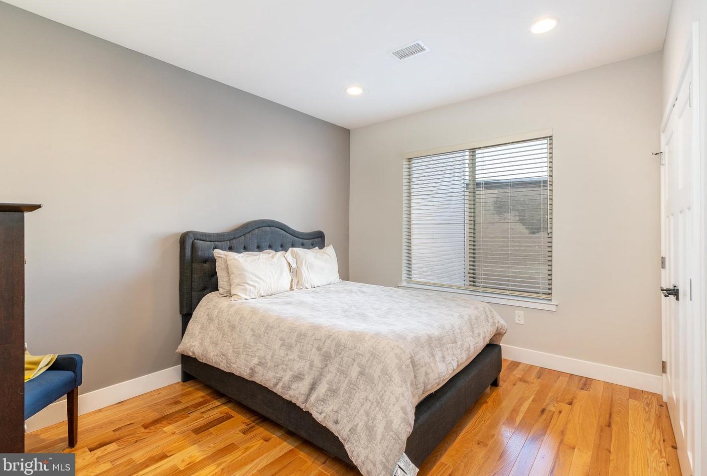 2103 Huntingdon St, Philadelphia PA  19125-1416 exterior