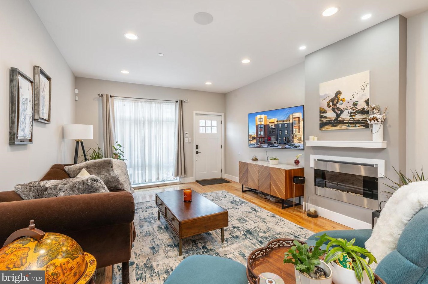 2103 Huntingdon St, Philadelphia PA  19125-1416 exterior