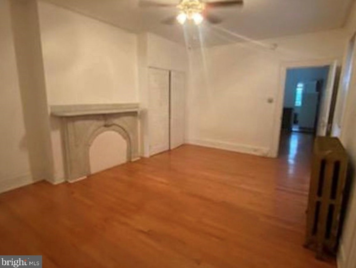 1723 Mt Vernon St #1r, Philadelphia, PA 19130
