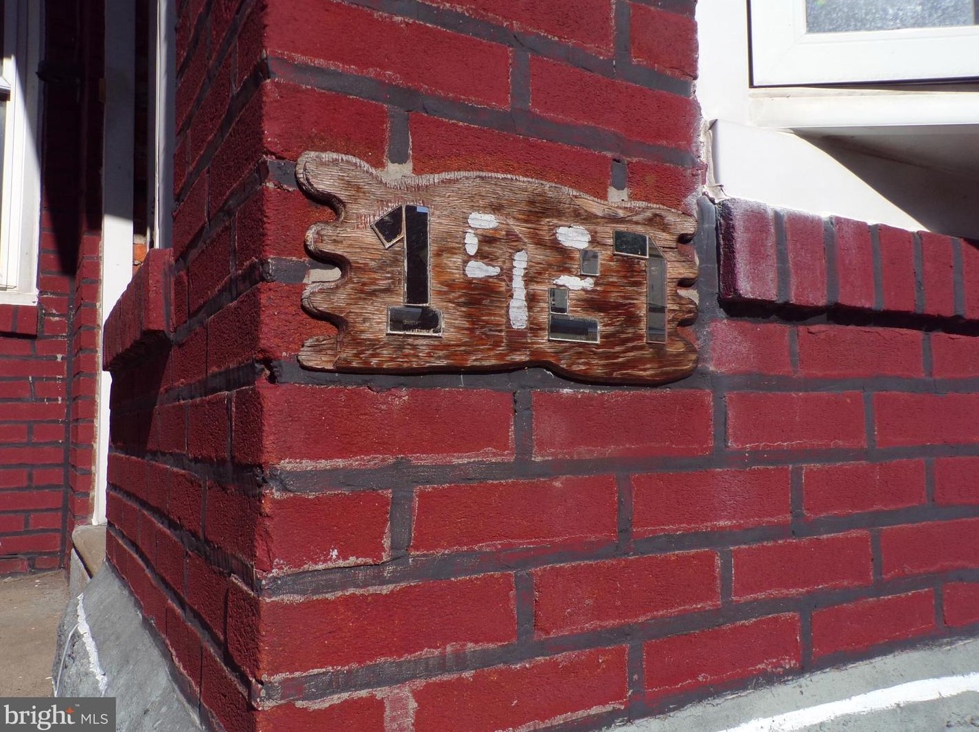 1927 Plymouth St, Philadelphia, PA 19138-2704