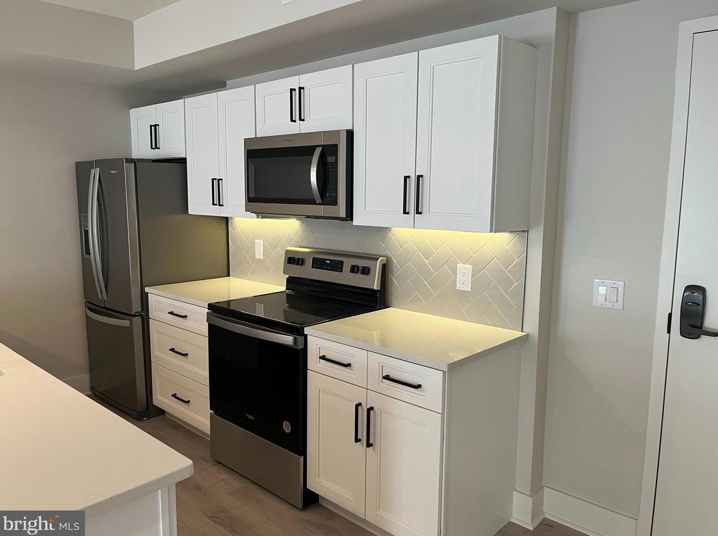 1805 N Howard St #203, Philadelphia, PA 19122