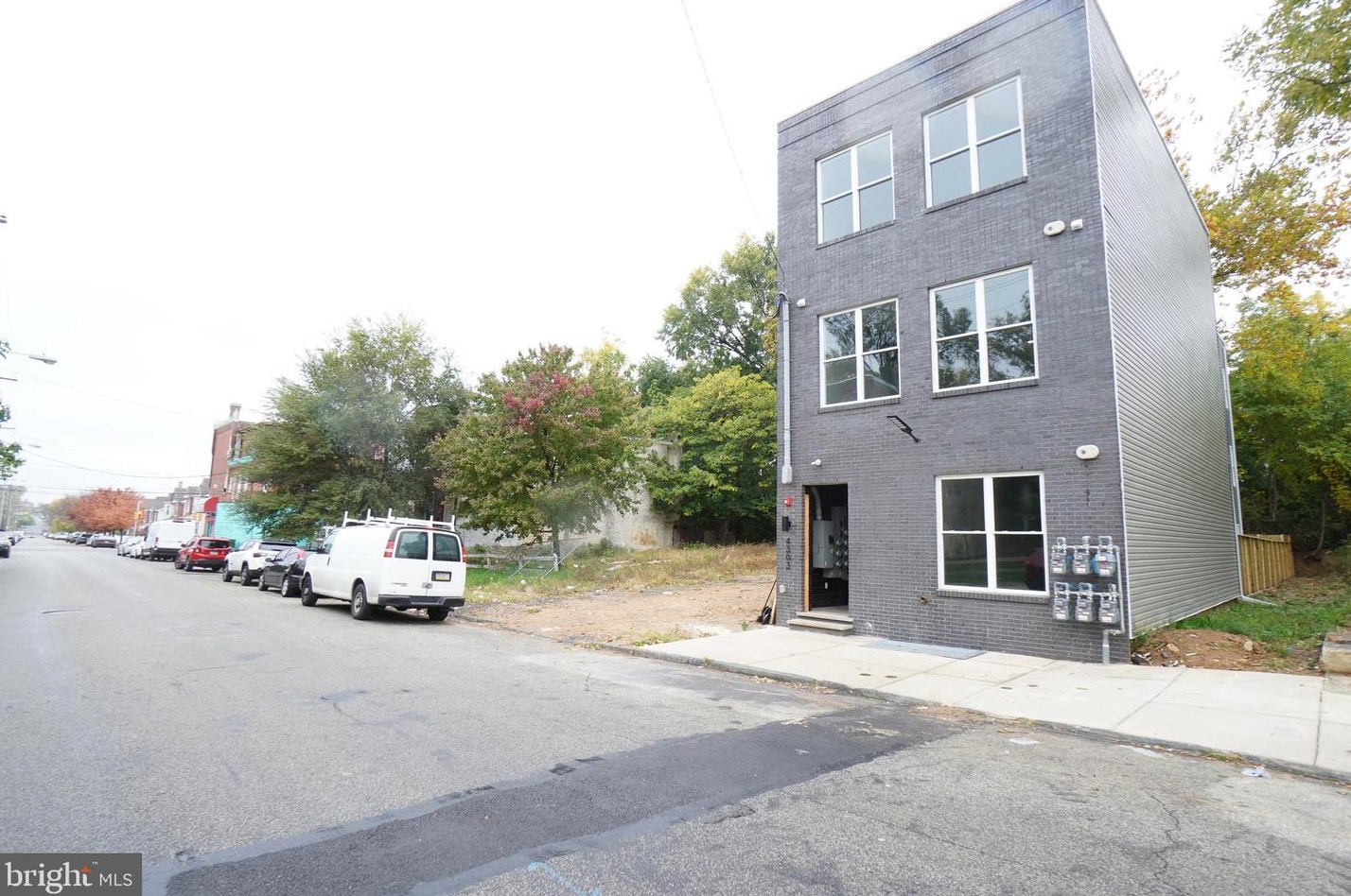 4303 Fairmount Ave #4, Philadelphia, PA 19104