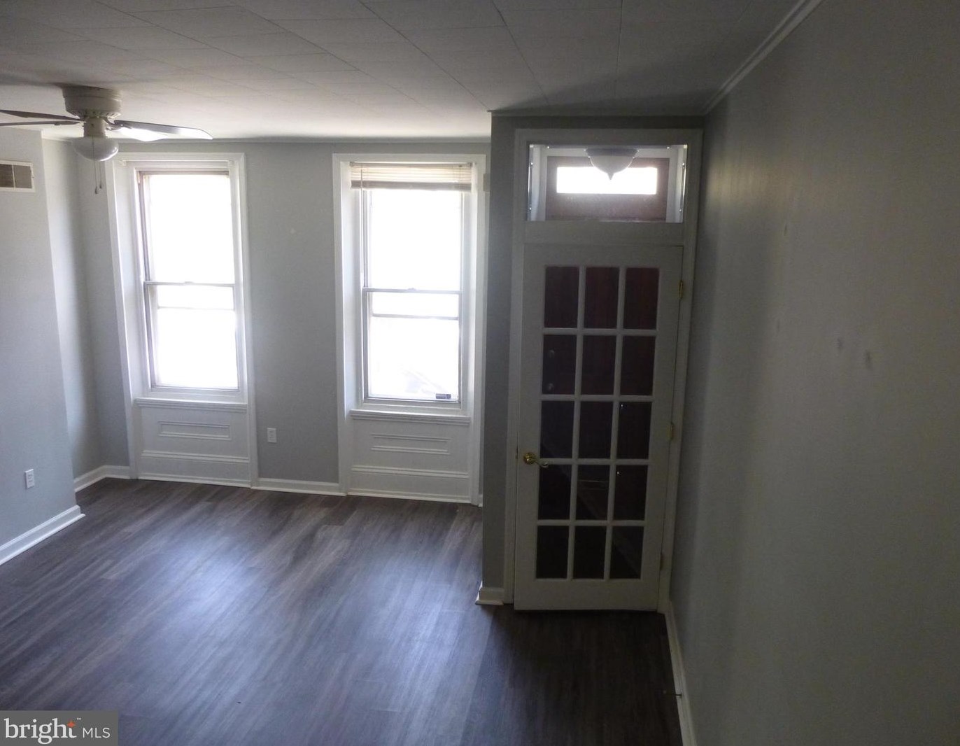 2028 Sepviva St, Philadelphia PA  19125-1910 exterior