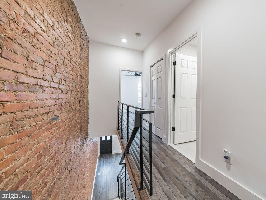 1525 Lambert St, Philadelphia PA  19146-4519 exterior