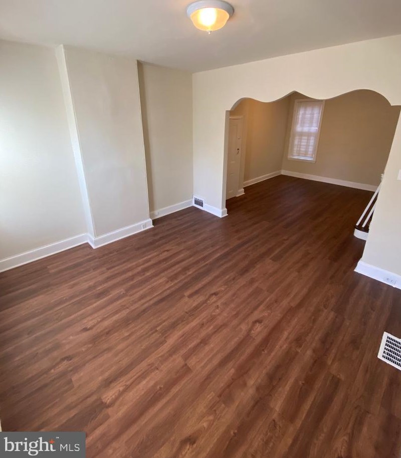 749 Woodlawn St, Philadelphia, PA 19144-1319
