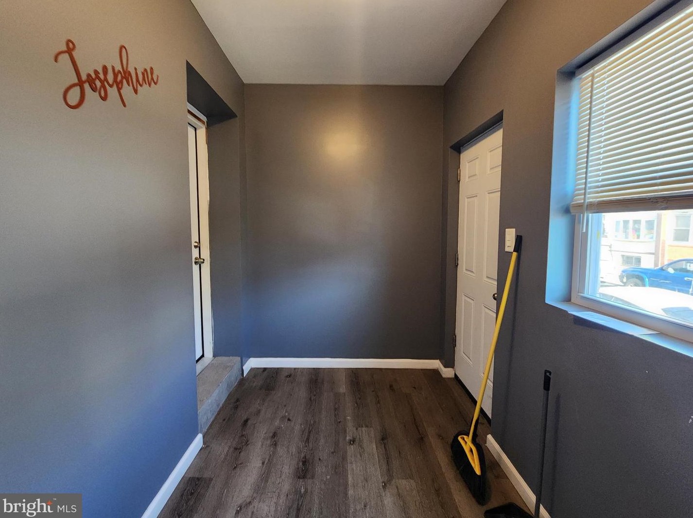 4248 N 7th St #1, Philadelphia, PA 19140