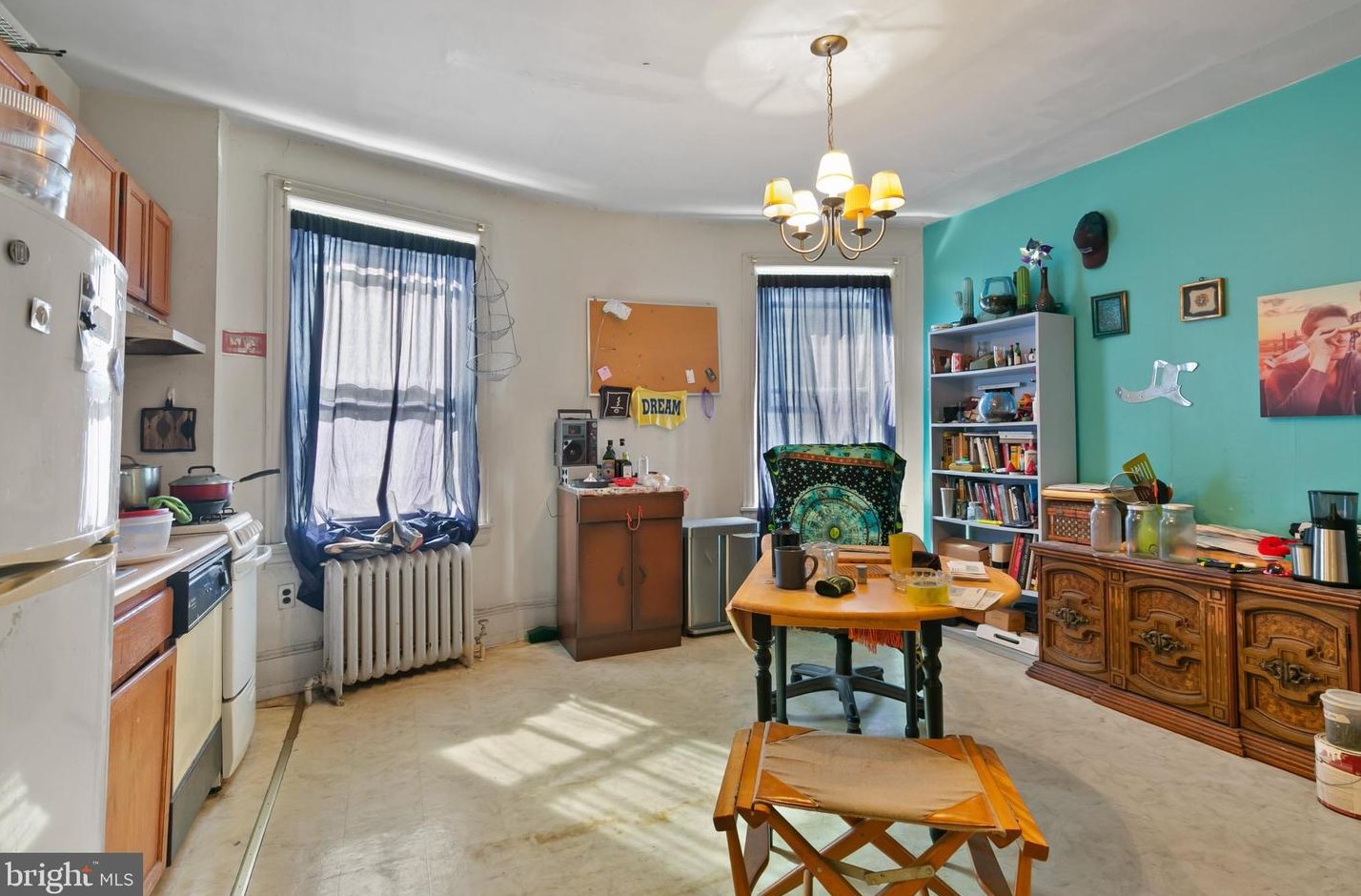 230 46 St, Philadelphia PA 19139-2808 exterior