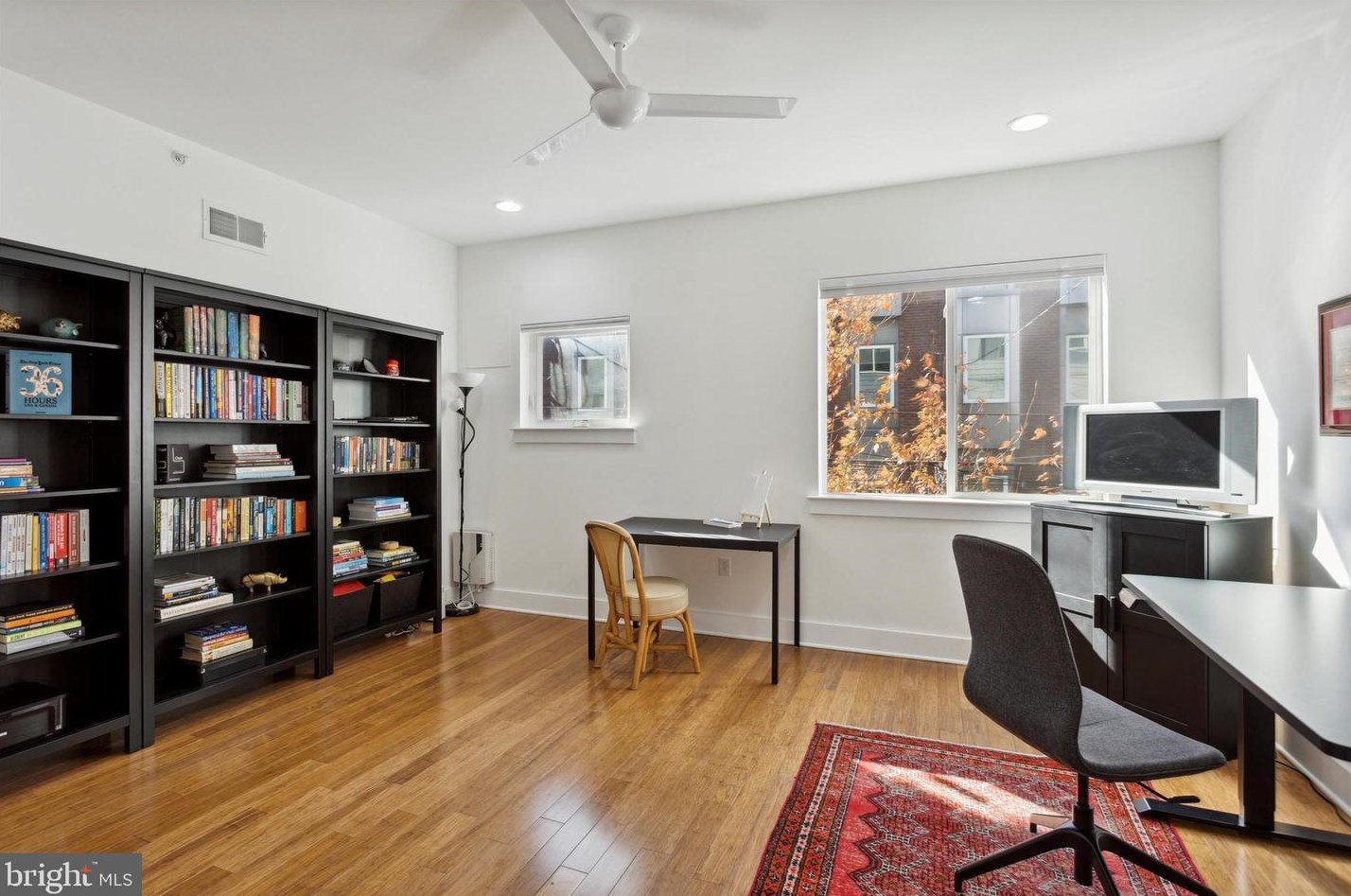 2027 Arizona St, Philadelphia PA  19125-1508 exterior