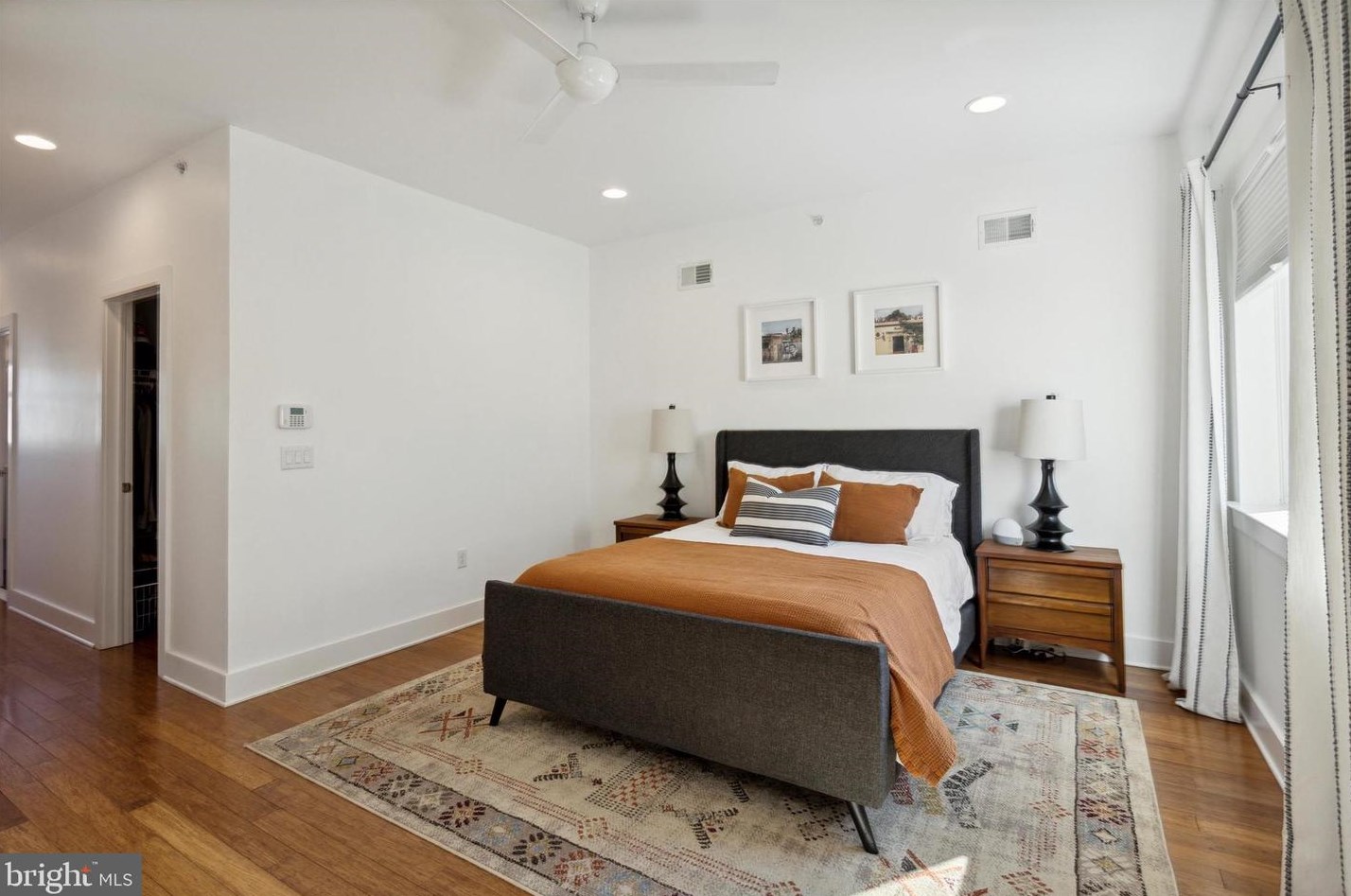 2027 Arizona St, Philadelphia PA  19125-1508 exterior