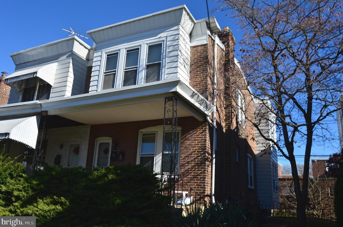 4227 Meridian St, Philadelphia, PA 19136-3136