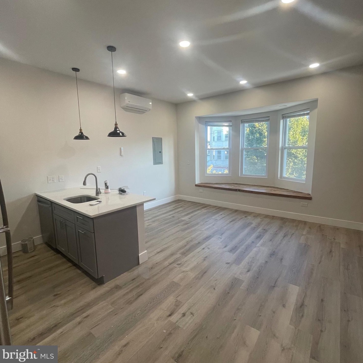 5621 W Girard Ave #1, Philadelphia, PA 19131