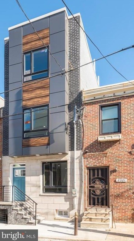2323 Wilder St, Philadelphia, PA 19146-4111