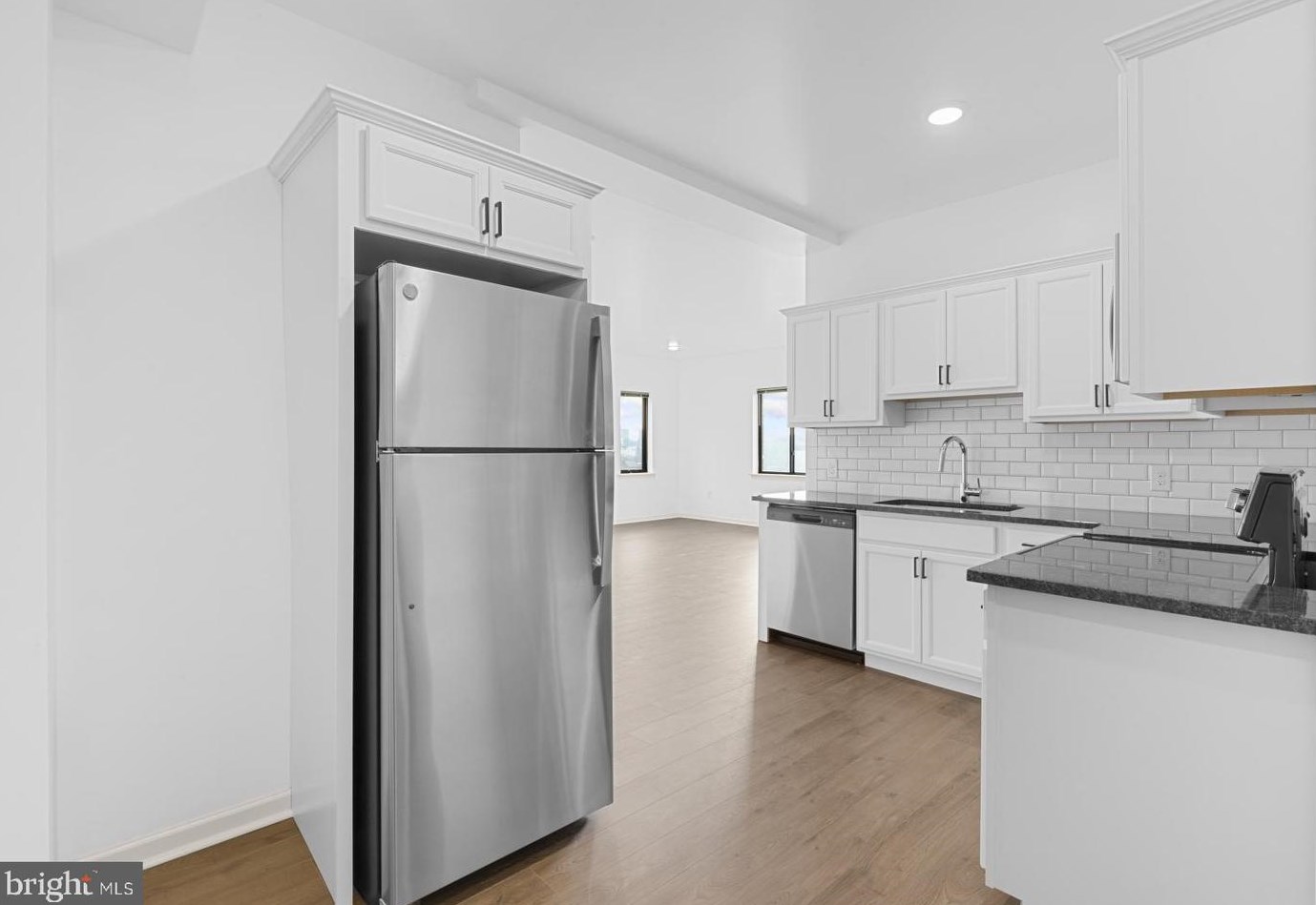 5312 Ridge Ave #201, Philadelphia, PA 19128