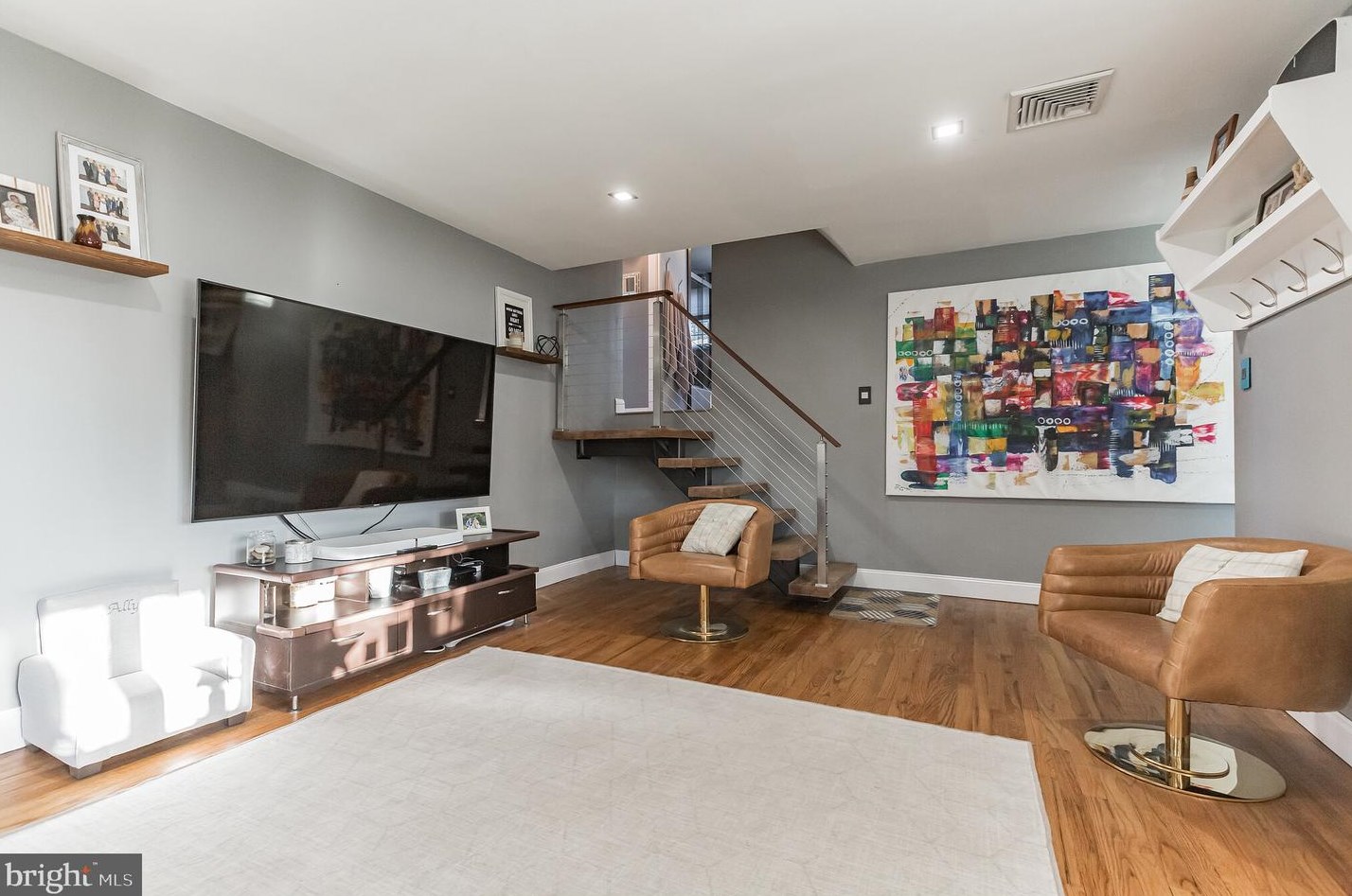 837 Benson St, Philadelphia PA 19111-1933 exterior