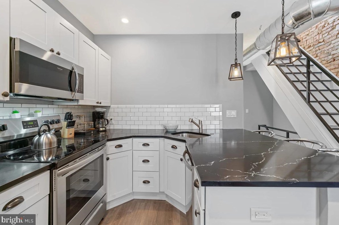 2527 N Front St #b, Philadelphia, PA 19133