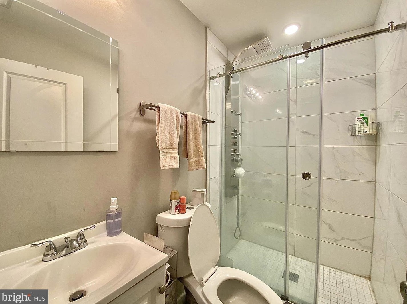 2044 N Carlisle St #b, Philadelphia, PA 19121