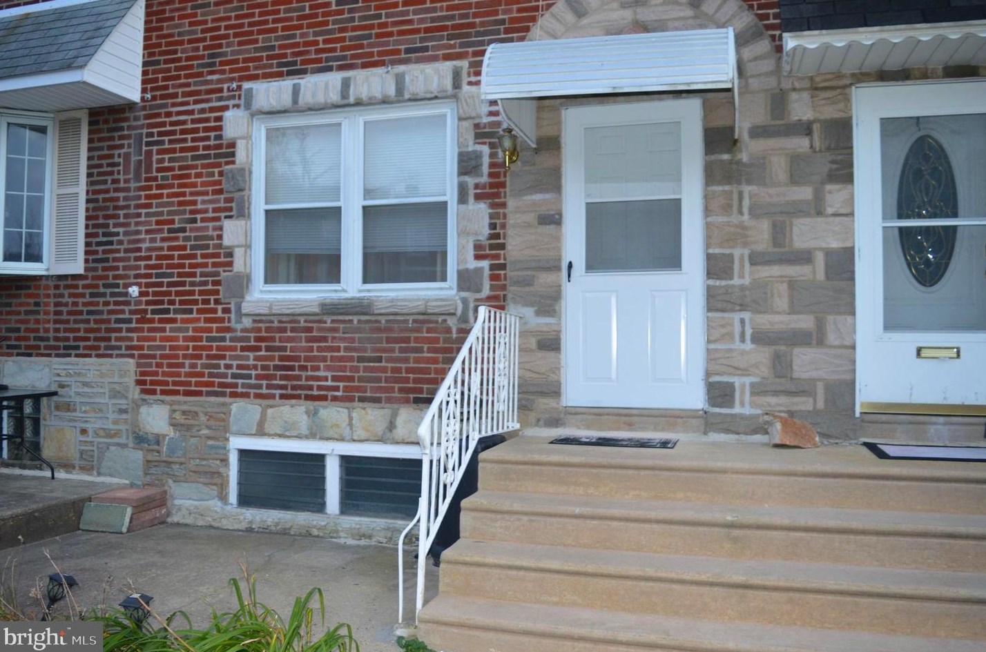 6621 Tackawanna St, Philadelphia, PA 19135-2503