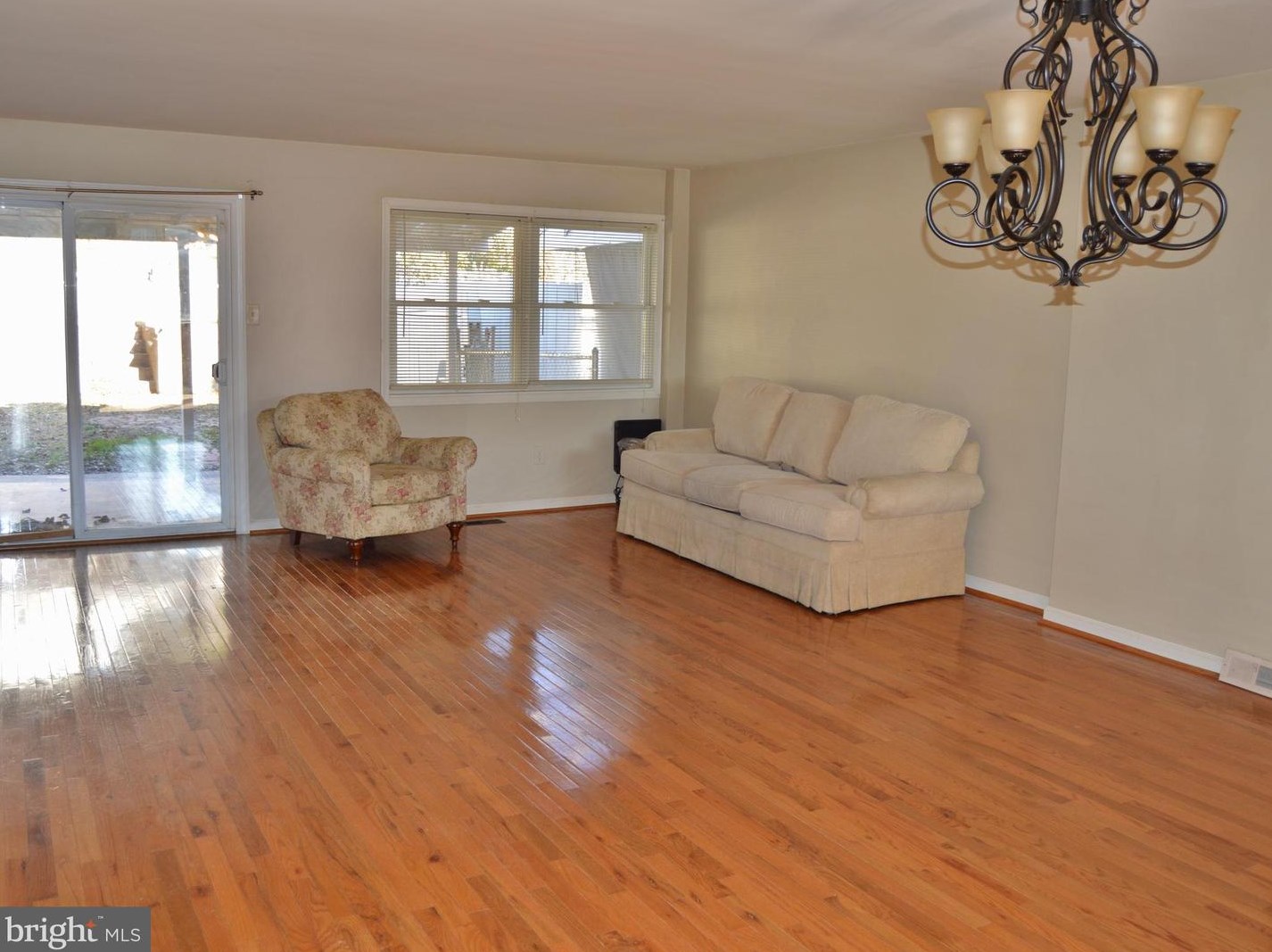 12010 Millbrook Rd, Philadelphia PA  19154-3713 exterior