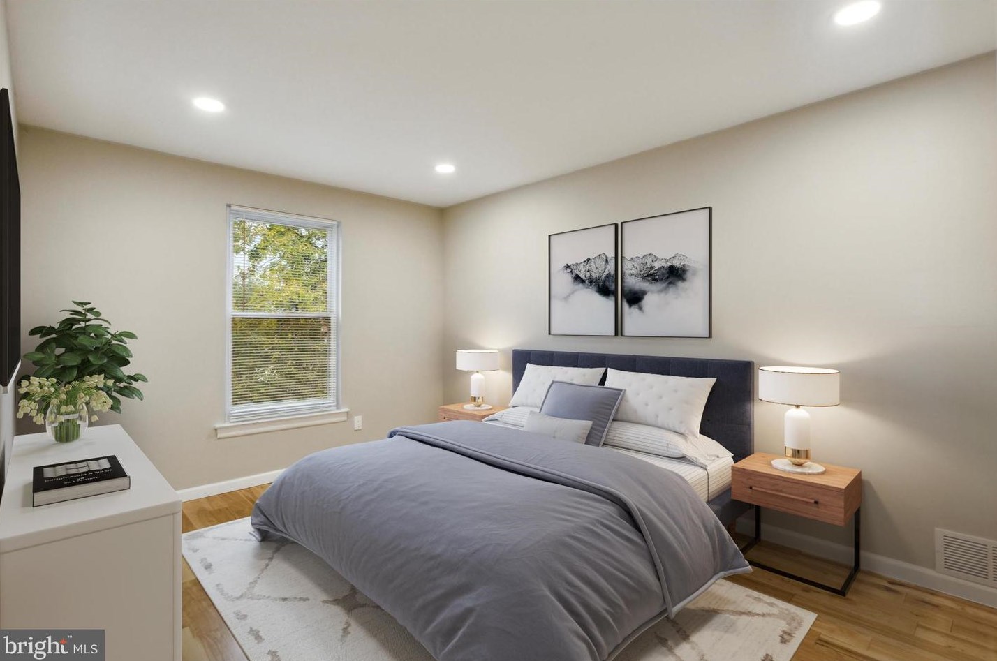 7709 Delphi Pl, Philadelphia PA  19153-1737 exterior