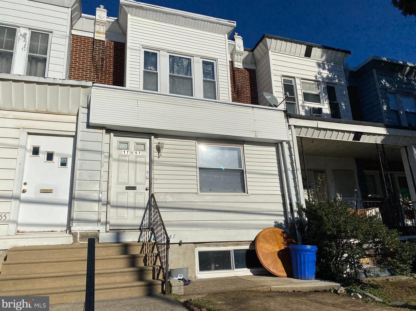 1757 Bridge St, Philadelphia, PA 19124-1357