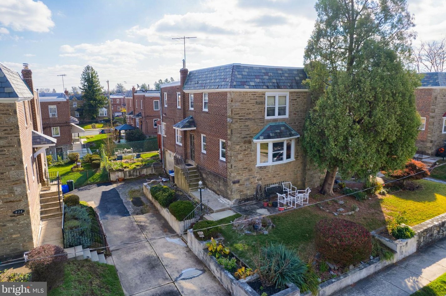 822 Sharpnack St, Philadelphia, PA 19119-1537
