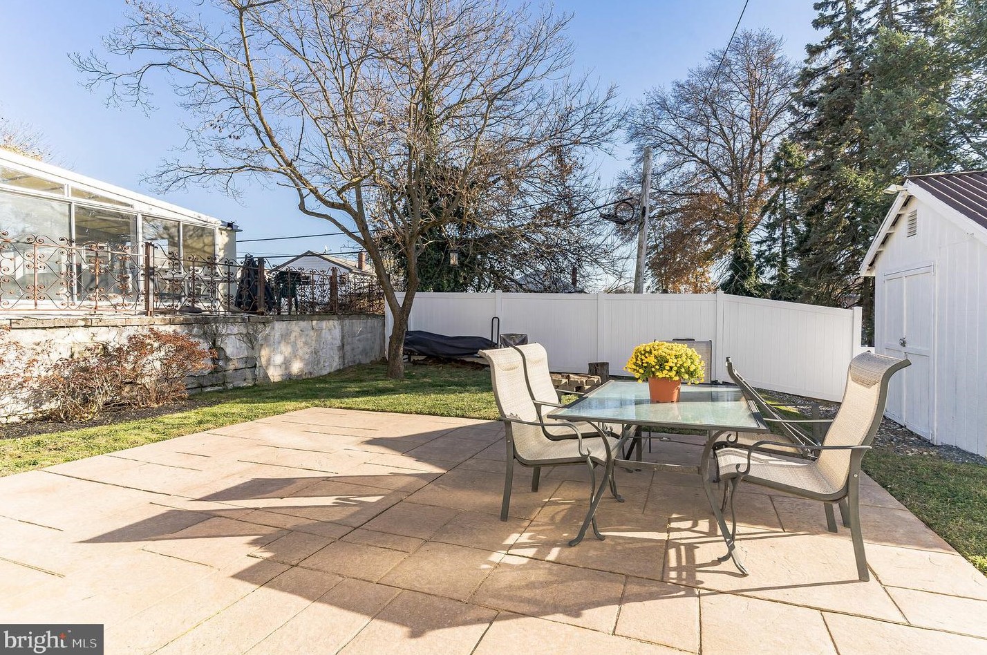 541 Wigard Ave, Philadelphia PA 19128-0041 exterior