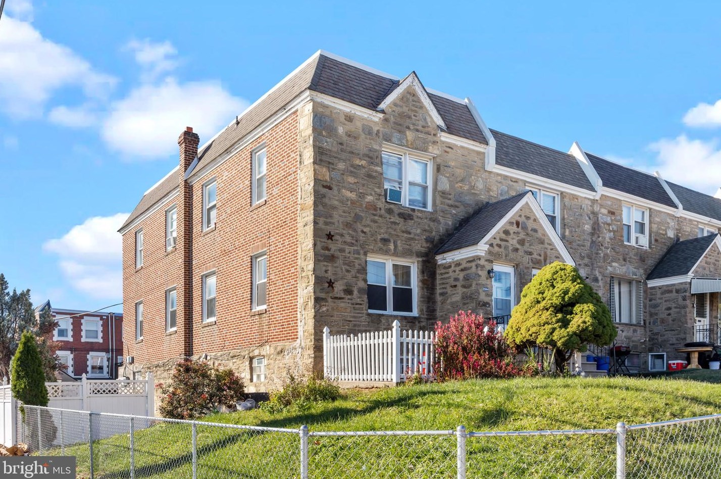 2844 Unruh Ave, Philadelphia, PA 19149-2536