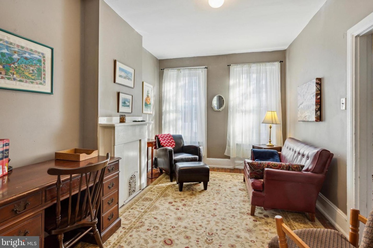 612 Bambrey St, Philadelphia, PA 19146-1021