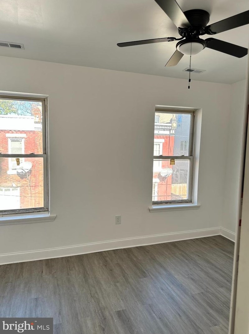 2212 Pierce St, Philadelphia PA  19145-1921 exterior