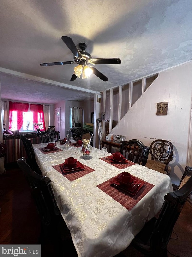 1366 Sanger St, Philadelphia, PA 19124-1228